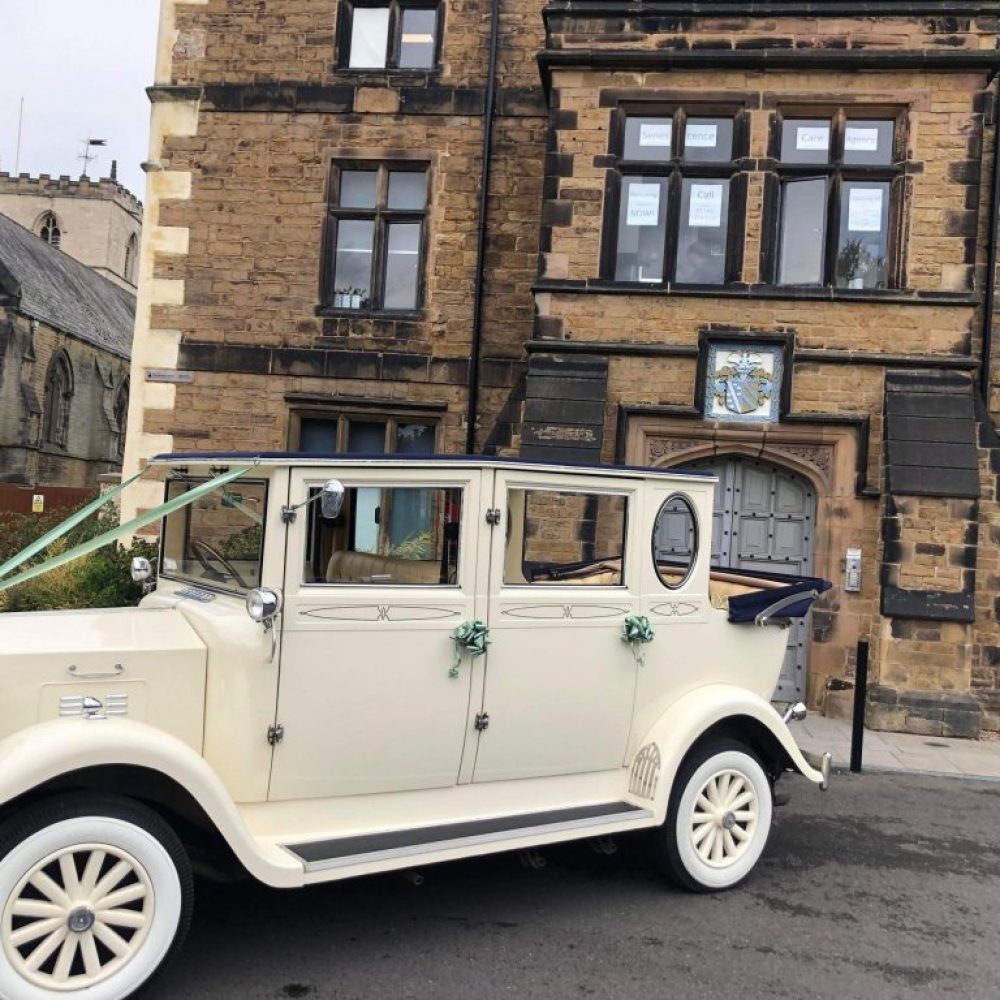 Imperial Cream & Burgundy Wedding Car